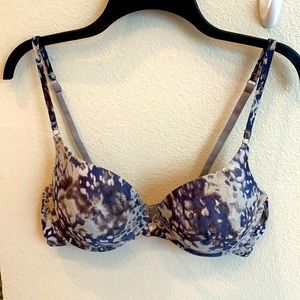 Daisy Fuentes Blue Patterned Bra